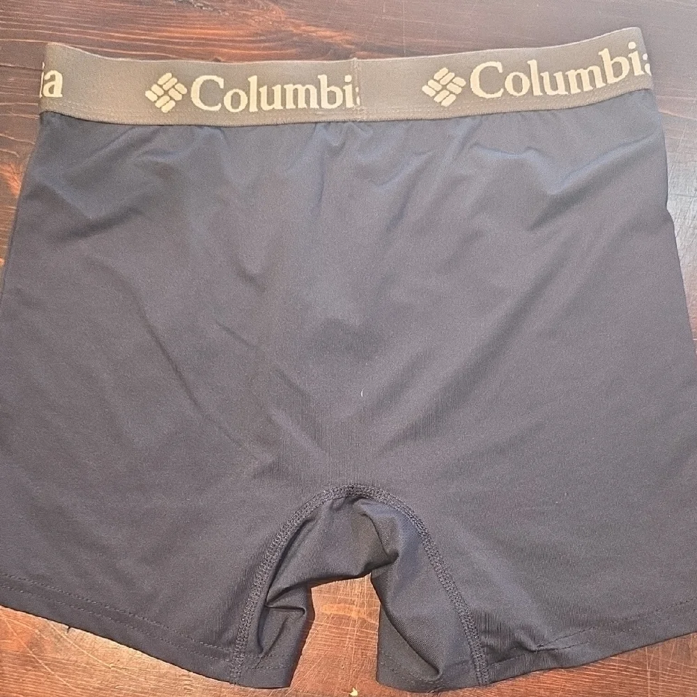​Columbia Men's Performance Mesh Boxer Briefs - Navy Blue - Size M